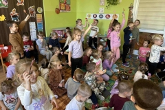 a7218ad4-e2e6-4684-8903-4942ab355fce