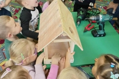 da00baf5-a2b5-4cdd-bc09-93c8c5039c08