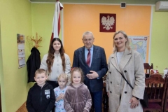 dd3749e7-5aeb-40c1-a83f-b36694bd9b2a